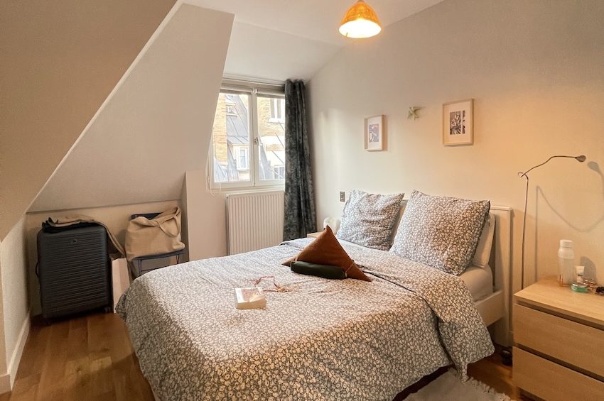 support de livre ergonomique samoussin pour lire au lit- book holder - tablet stand