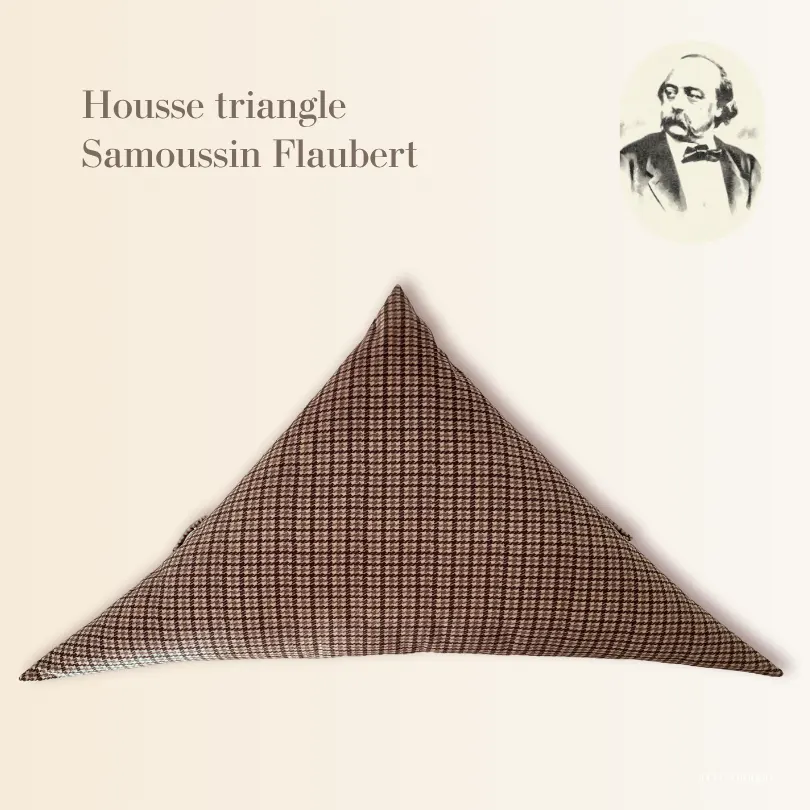 Housse triangle samoussin Flaubert Aricomagic décoration Fertile Made in France