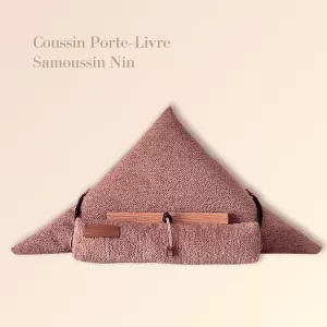 Coussin porte-livre samoussin Nin décoration d'intérieur fabriqué en France par la marque Aricomagic à Draguignan