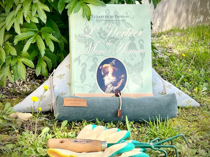 L'histoire du livre de jardinage, de Fukuoka à Marie-Antoinette, ici on célèbre le printemps avec des livres de jardin et des Samoussin.