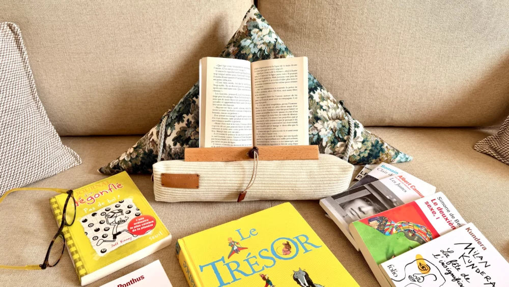Vous avez décroché de la lecture ? Rituels, droits du lecteur, snack reading, confort : le guide pratique pour retrouver le plaisir de lire.